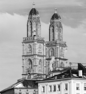 Türme der Kirche Grossmünster in Zürich, Schweiz